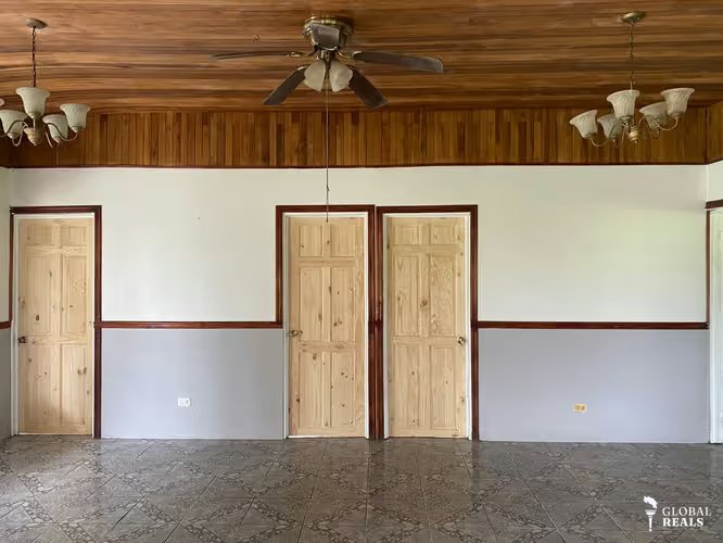 Casa con lote amplio