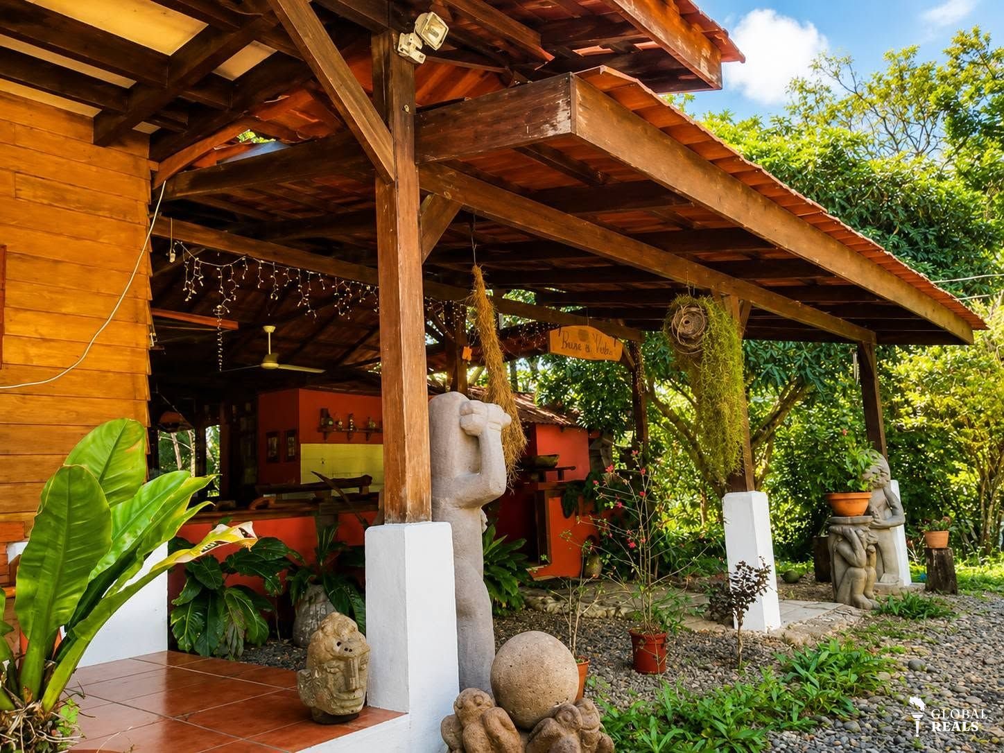 FINCA CON CABAÑA DE LUJO