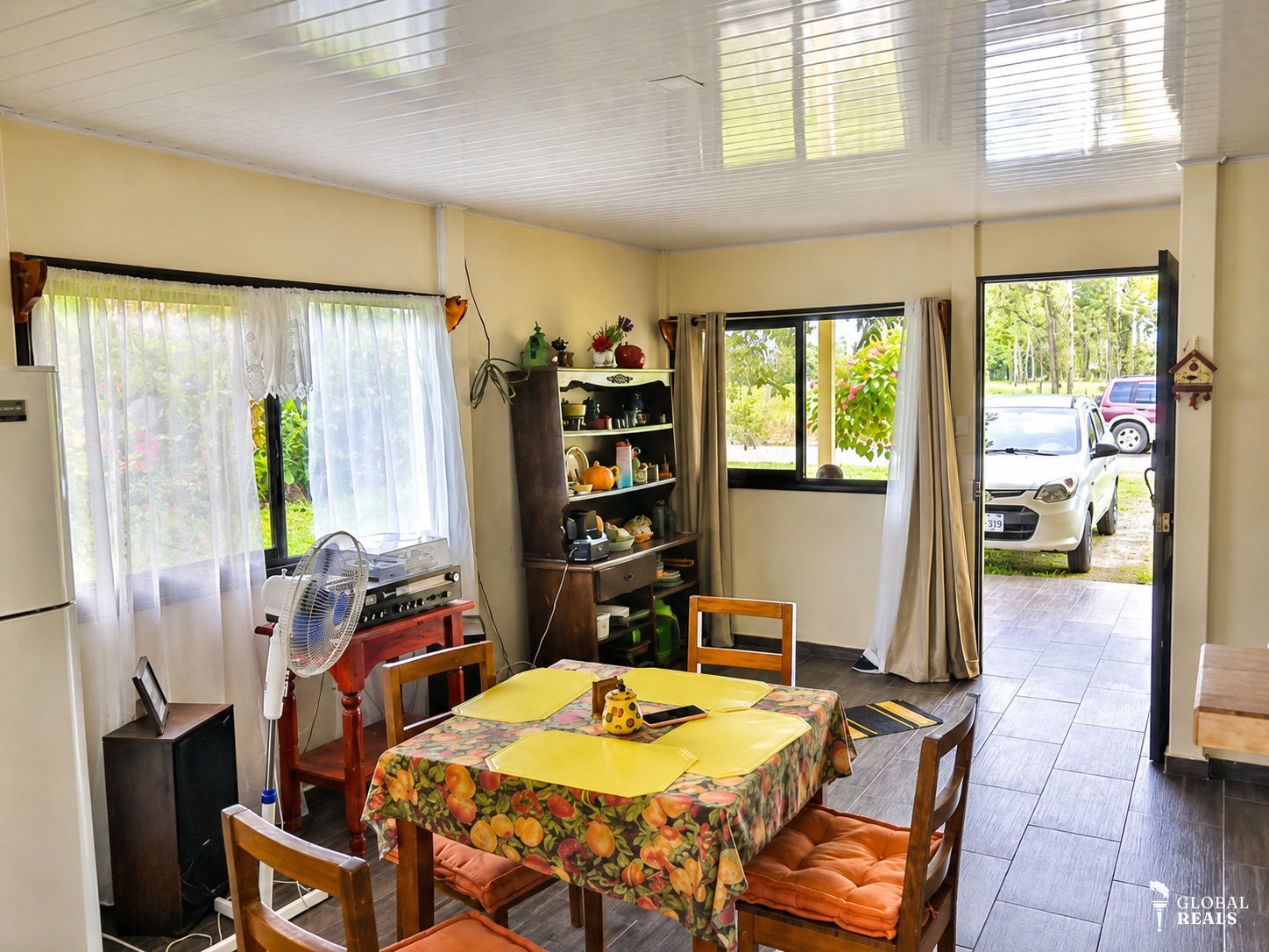 🏡 Vive Rodeado de Naturaleza | Casa con Amplio Lote y Árboles Frutales