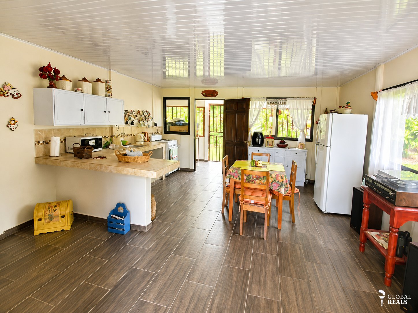 🏡 Vive Rodeado de Naturaleza | Casa con Amplio Lote y Árboles Frutales
