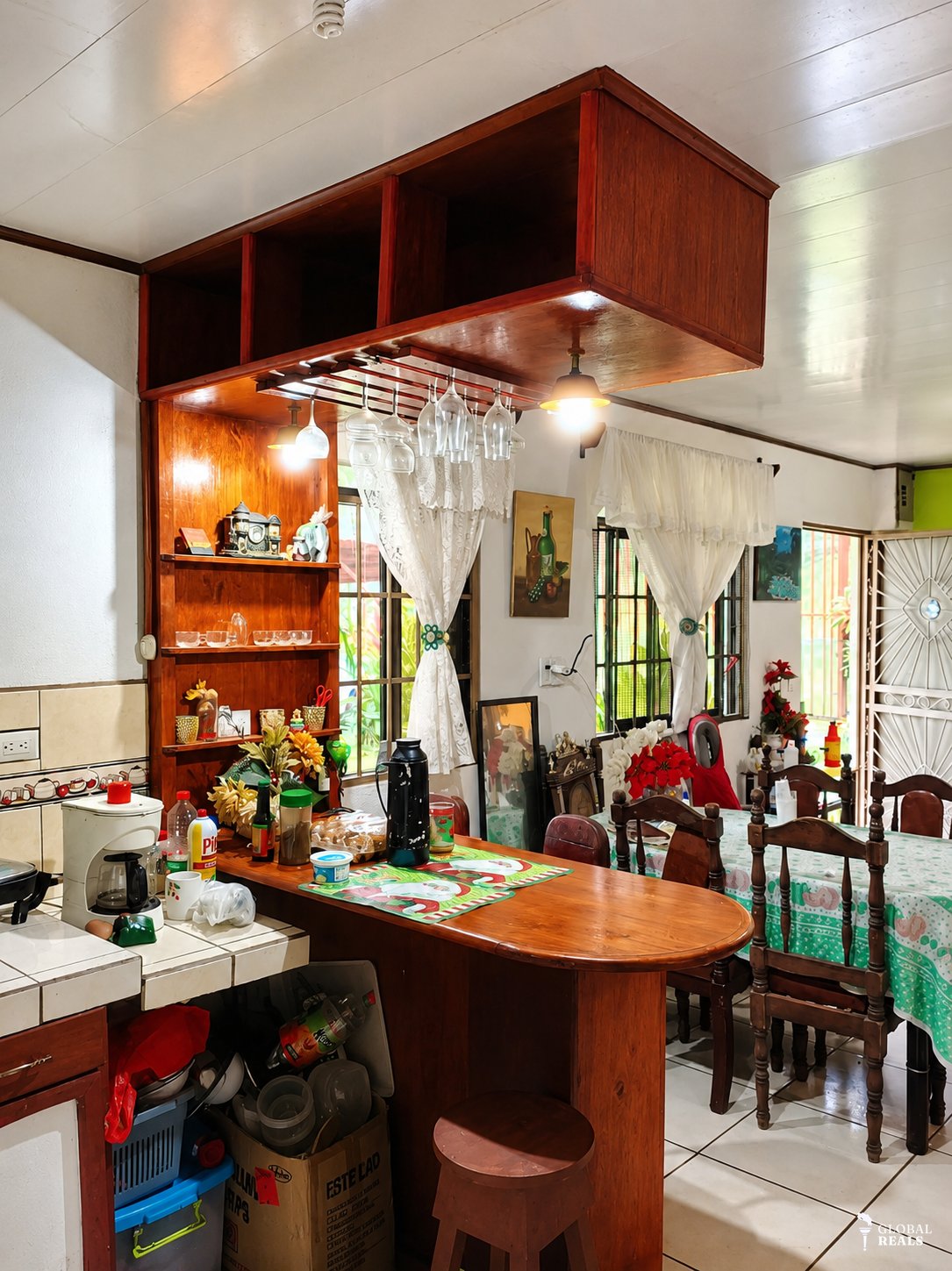 🌿 Hermosa Propiedad con 2 Casas en 2.500 m² | Ideal para Vivir o Invertir