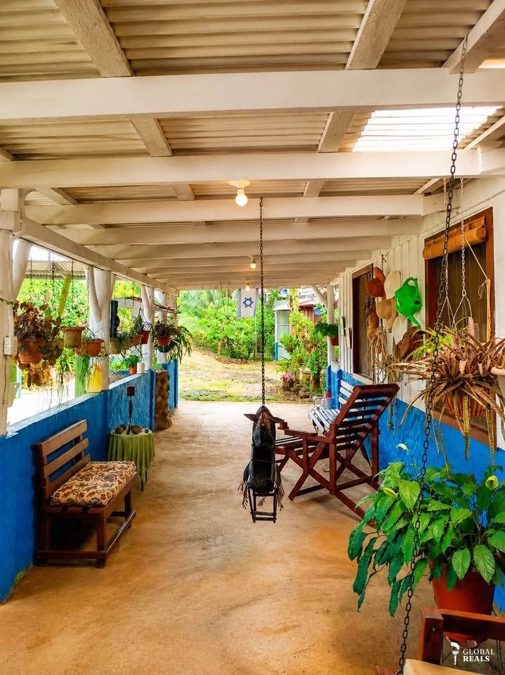 🌿 FINCA DE ENSUEÑO EN SARAPIQUÍ | 1.3 Ha, Casa Rústica, Piscina y Riachuelo Propio 🏡