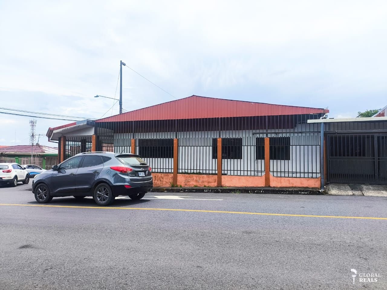 Se vende inmueble comercial Siquirres, Limón