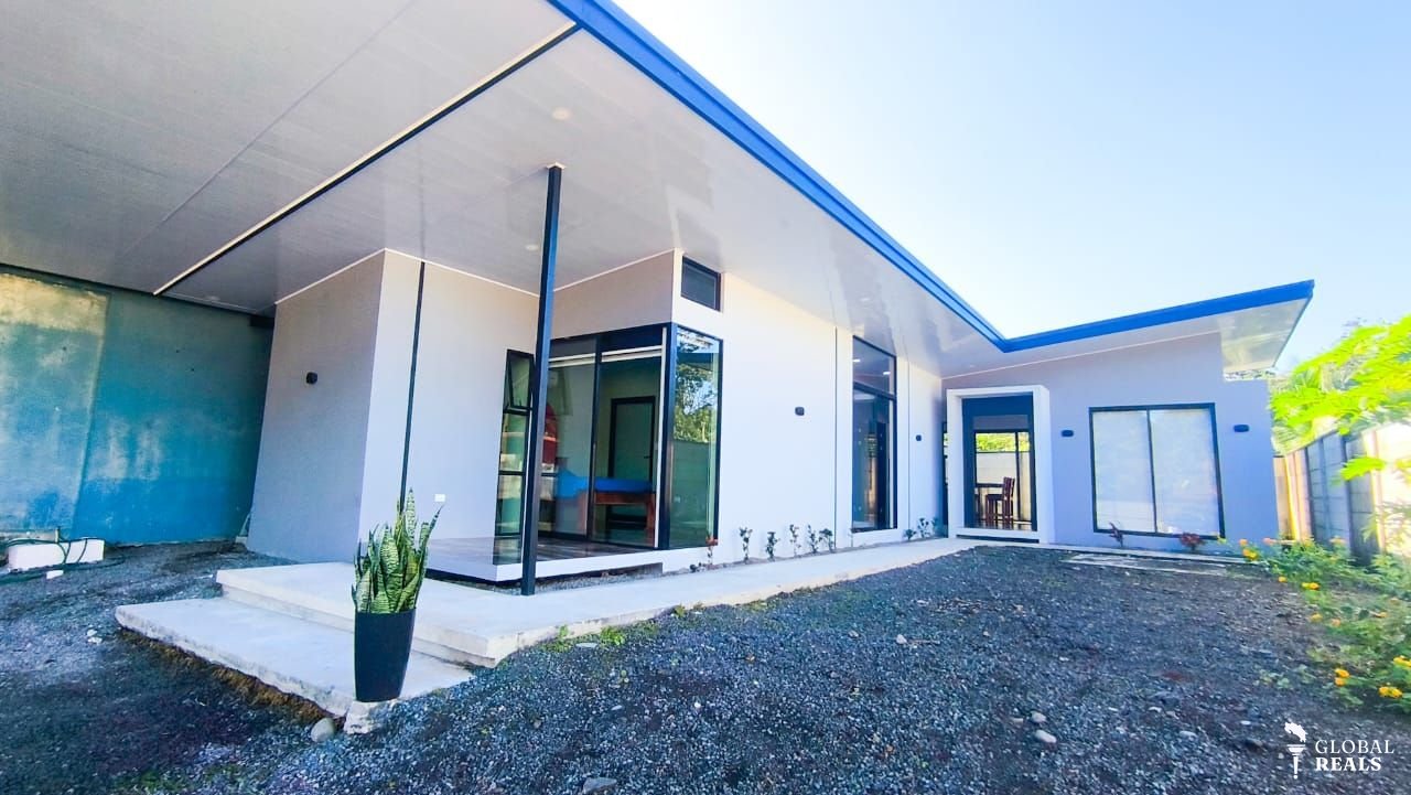Se vende preciosa vivienda en Buenos Aires, Guápiles, Pococí