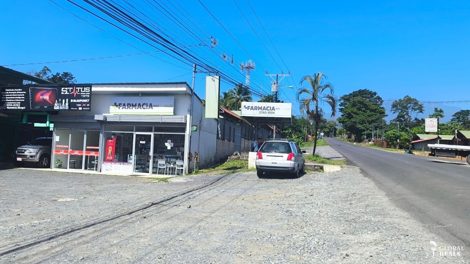 Se vende hermosa casa en la Alegría, Siquirres, Limón
