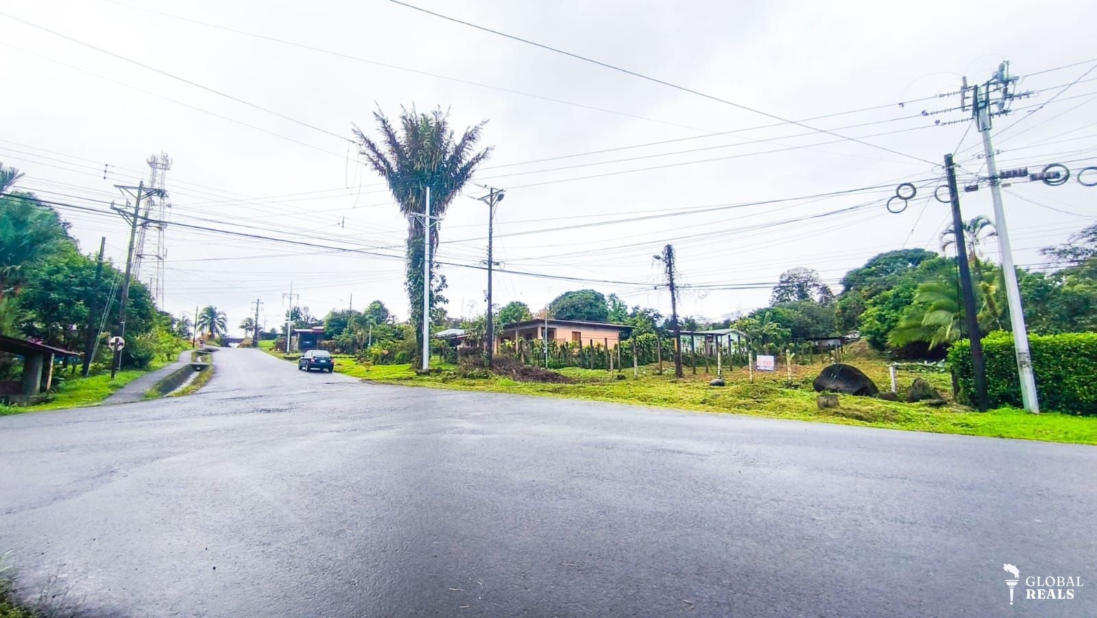 Vendo terreno comercial en Florida, Siquirres, Limón
