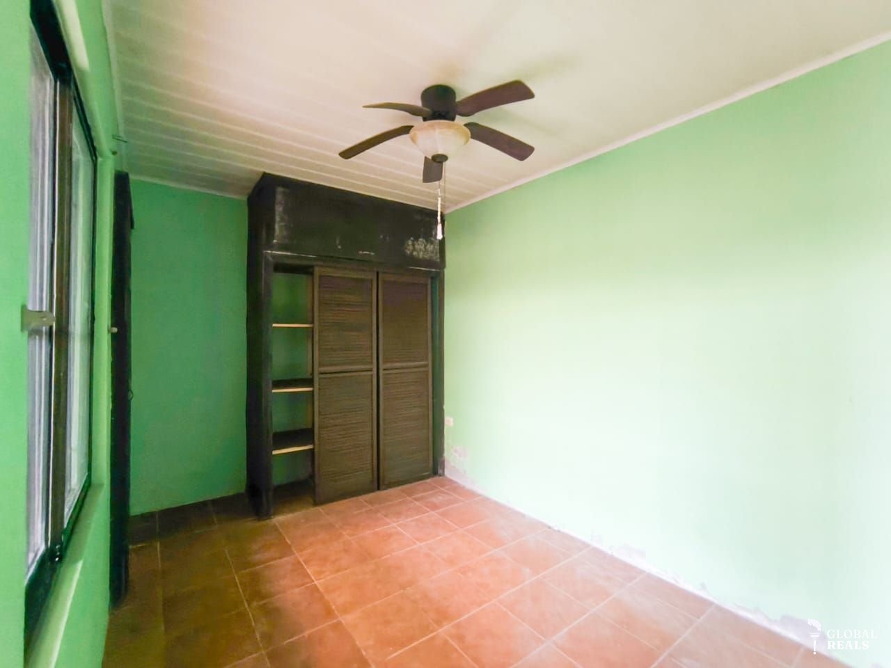 Se vende casa en Siquirres centro, Limón