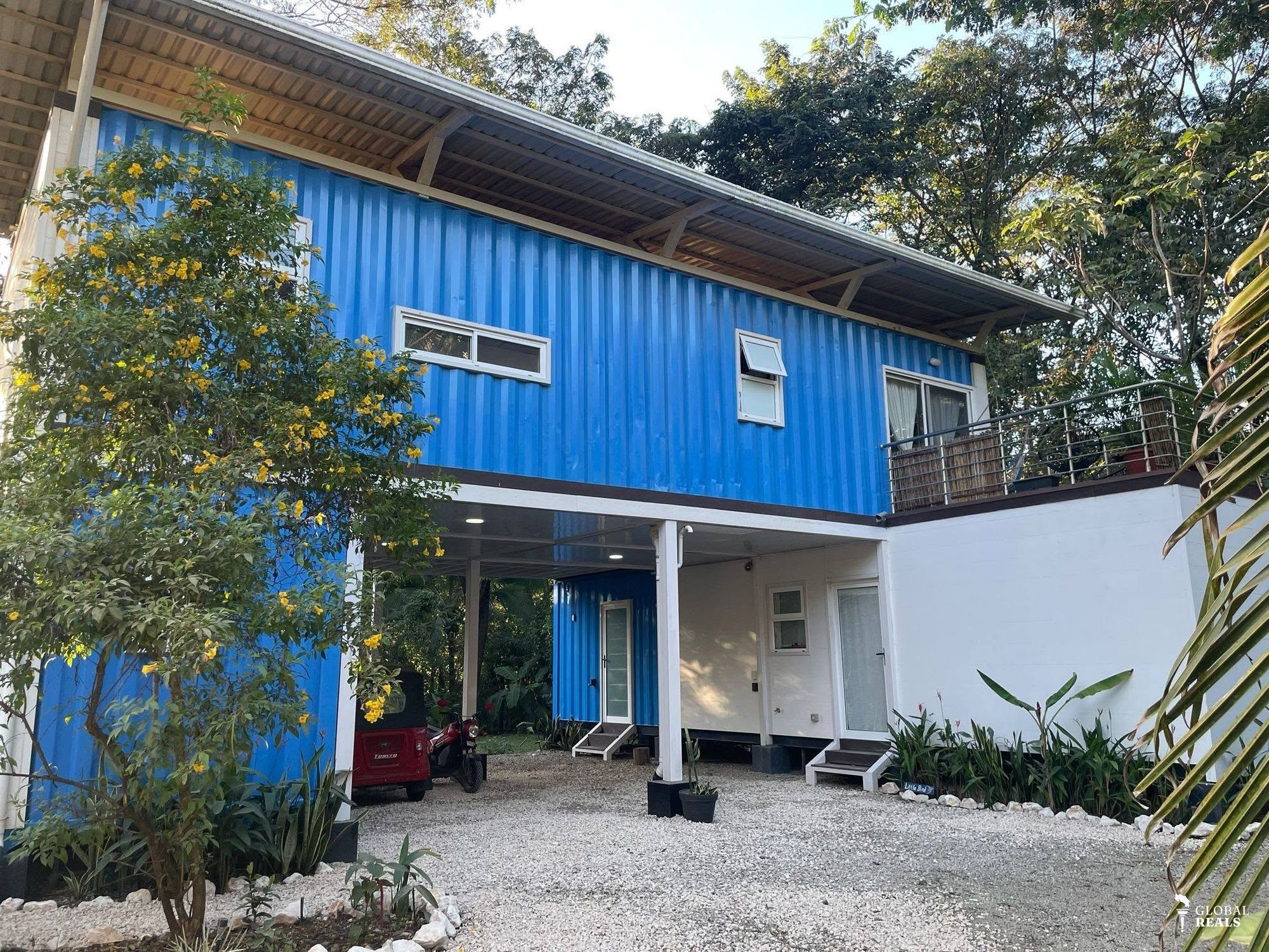SE VENDE CASA DE PLAYA MULTIUSO EN PLAYA PELADA