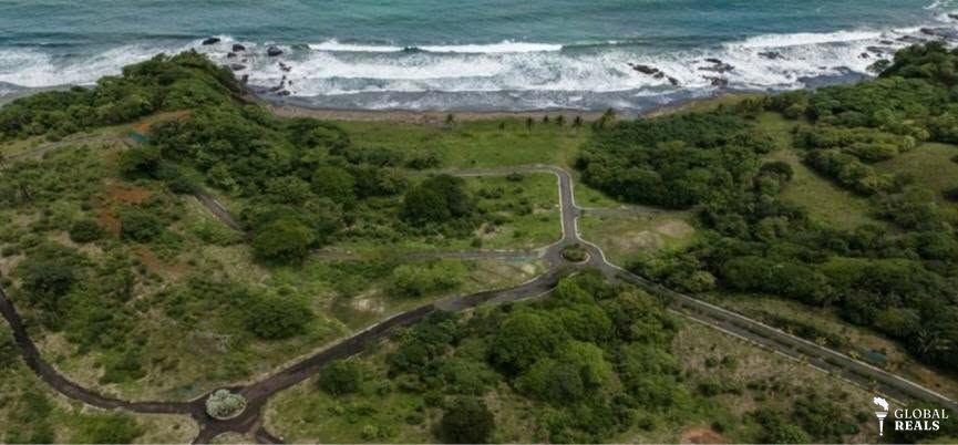 PRECIOSA FINCA FRENTE A LA PLAYA EN SAN JUANILLO DE GUANACASTE