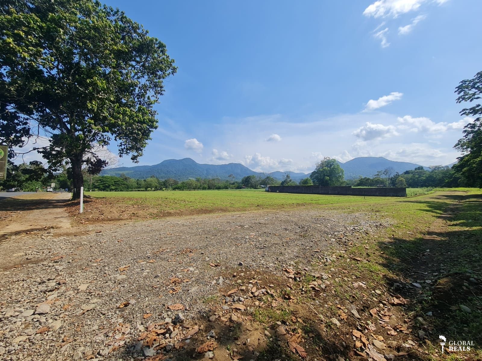 Terreno en venta  a 3 minutos del centro La Fortuna