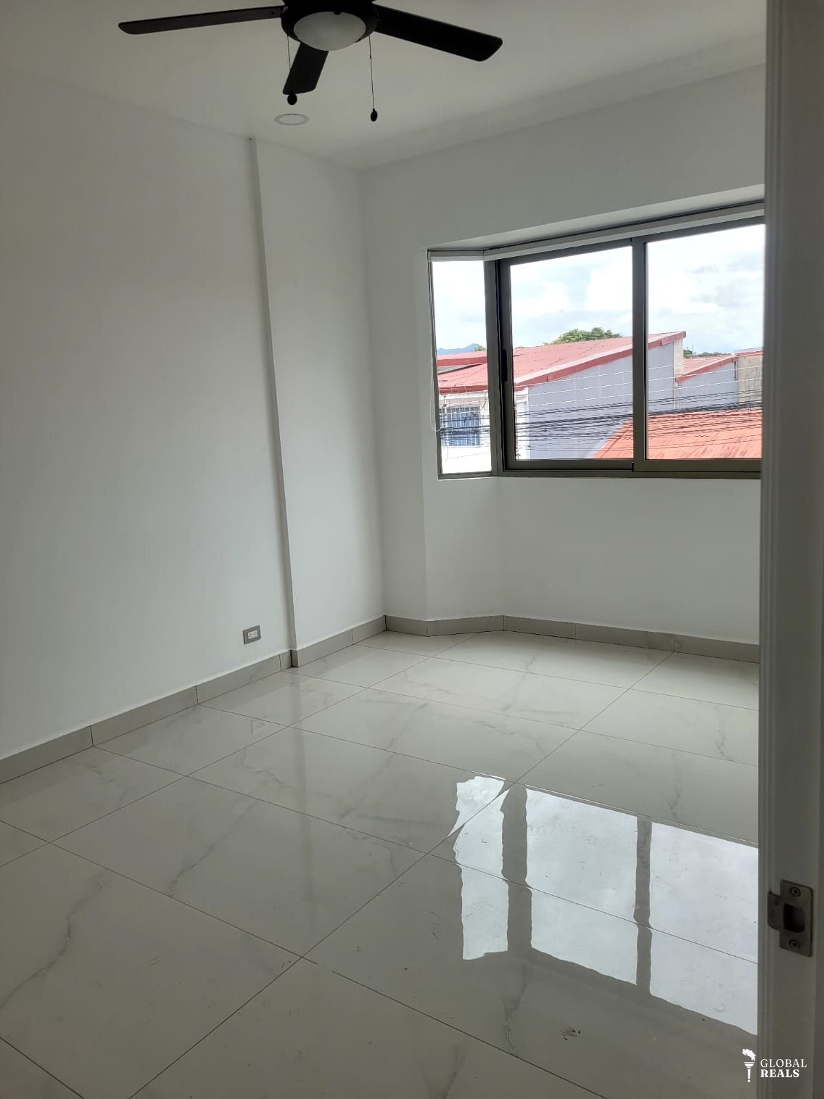 APARTAMENTO PARA ESTRENAR   📍 Betania, Montes de Oca