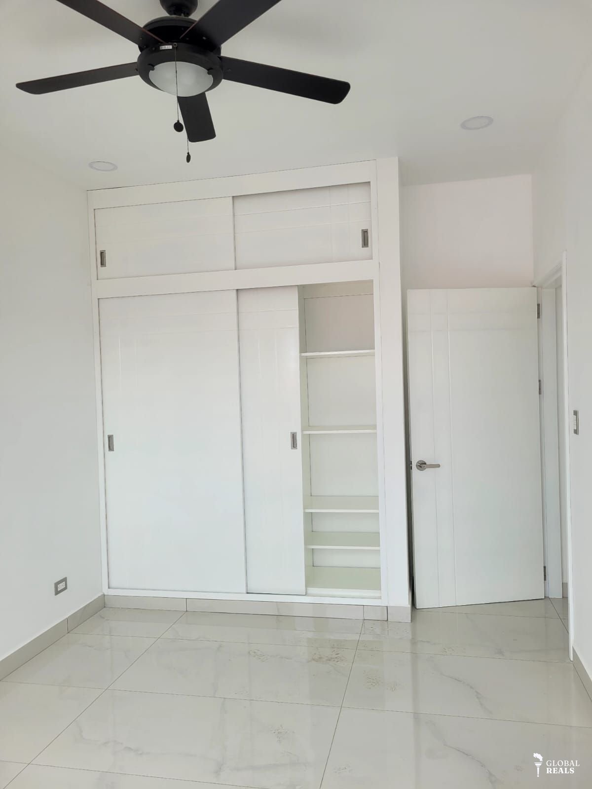 APARTAMENTO PARA ESTRENAR   📍 Betania, Montes de Oca