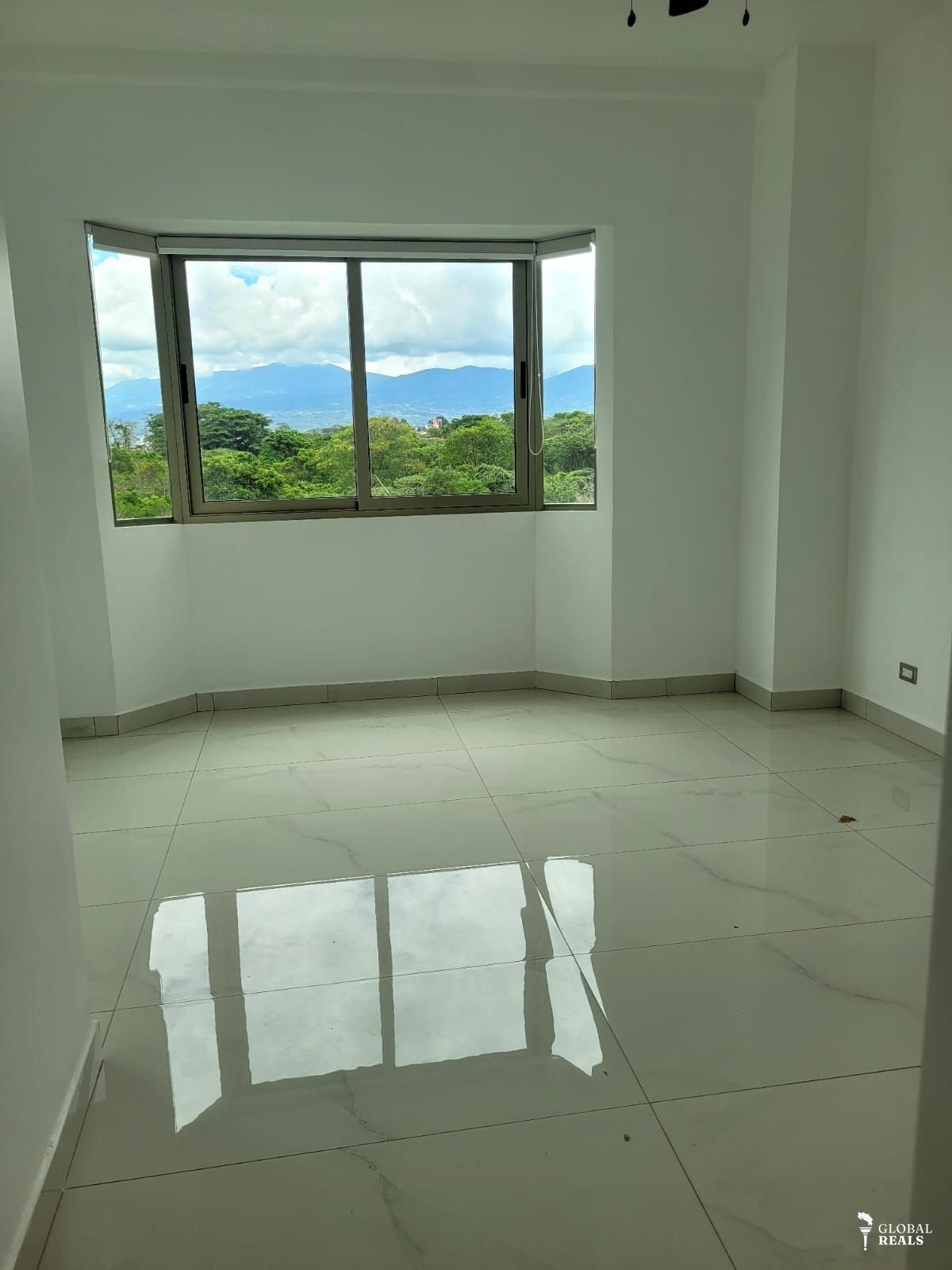 APARTAMENTO PARA ESTRENAR   📍 Betania, Montes de Oca