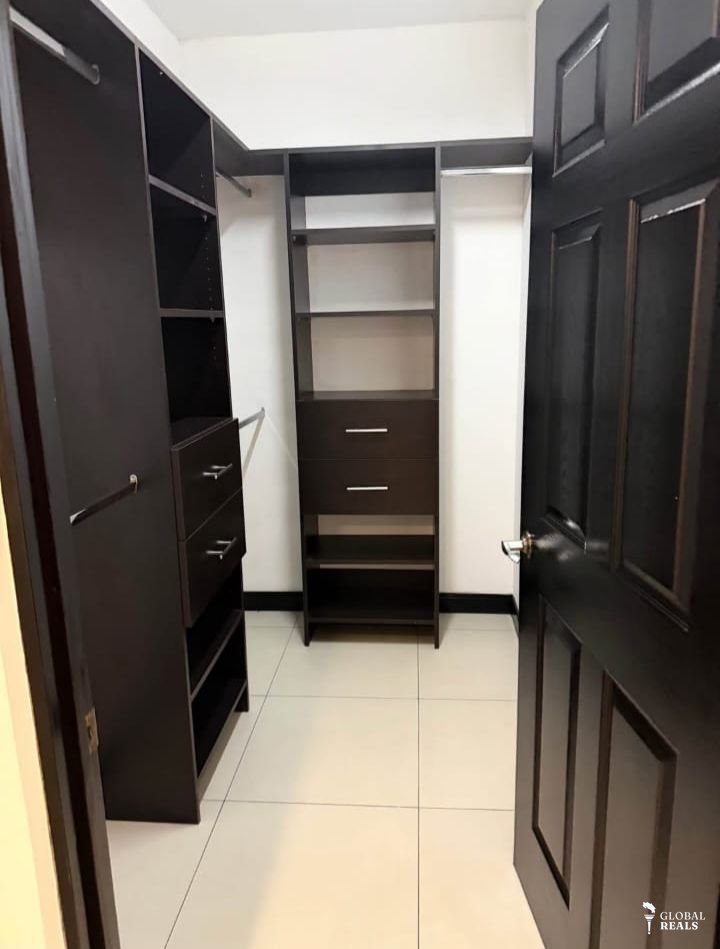 ¡OPORTUNIDAD DE INVERSIÓN Y VIVIENDA EN HEREDIA!