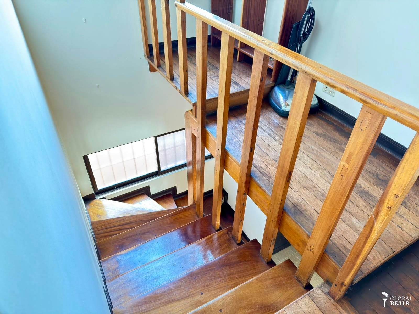 PRECIO DE OPORTUNIDAD! DOS CASAS INDEPENDIENTES EN VENTA