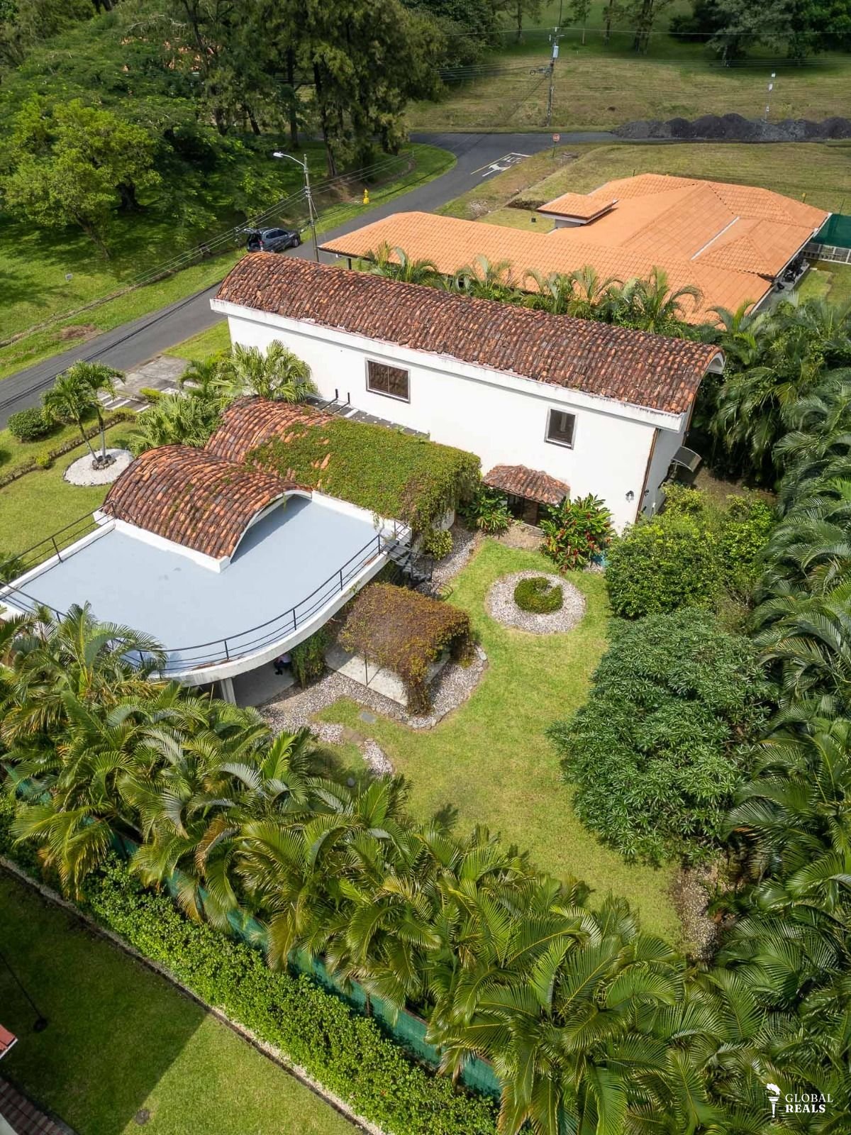 Venta Casa en Hacienda los Reyes La Guacima Alajuela