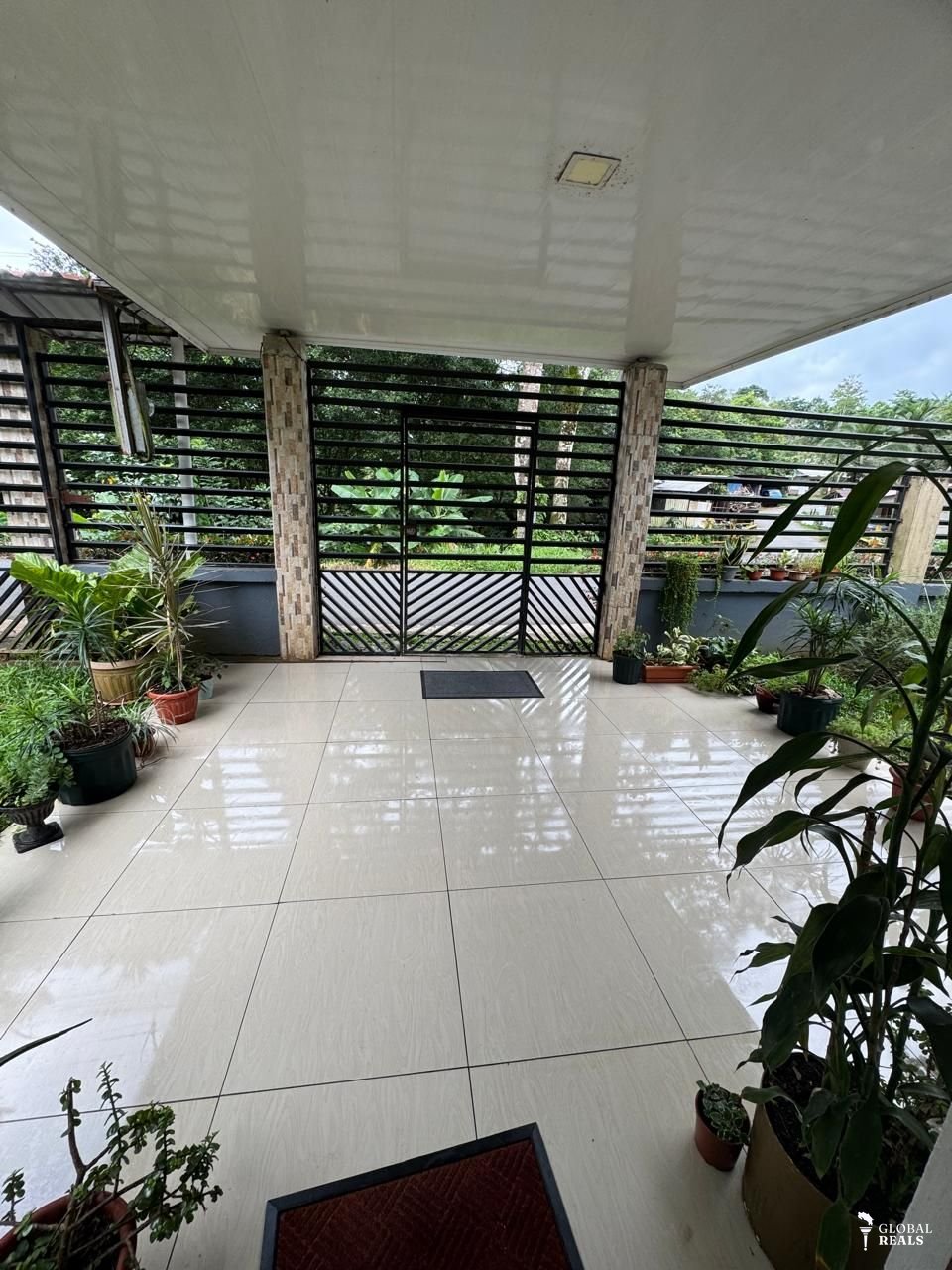 RESIDENCIA EN VENTA | CAIMITOS, SAN CARLOS