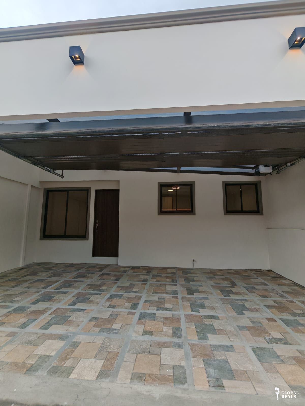 Venta Casa remodelada en Curridabat
