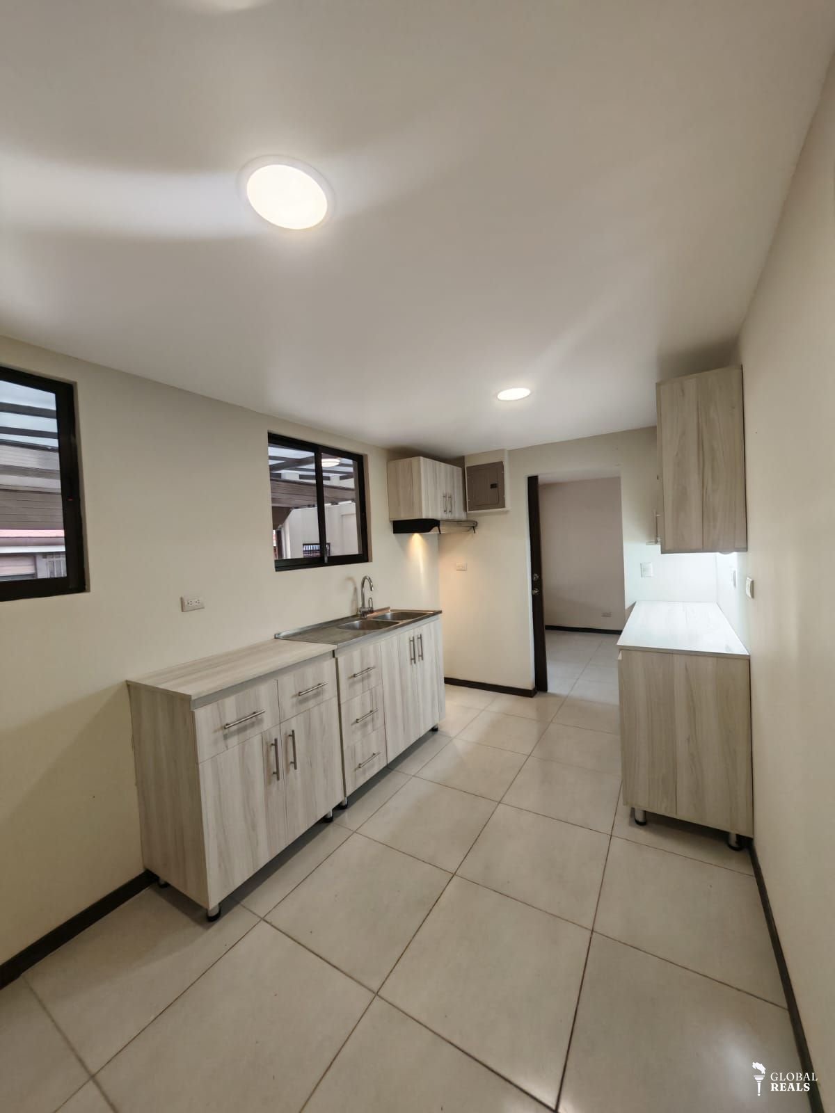 Venta Casa remodelada en Curridabat