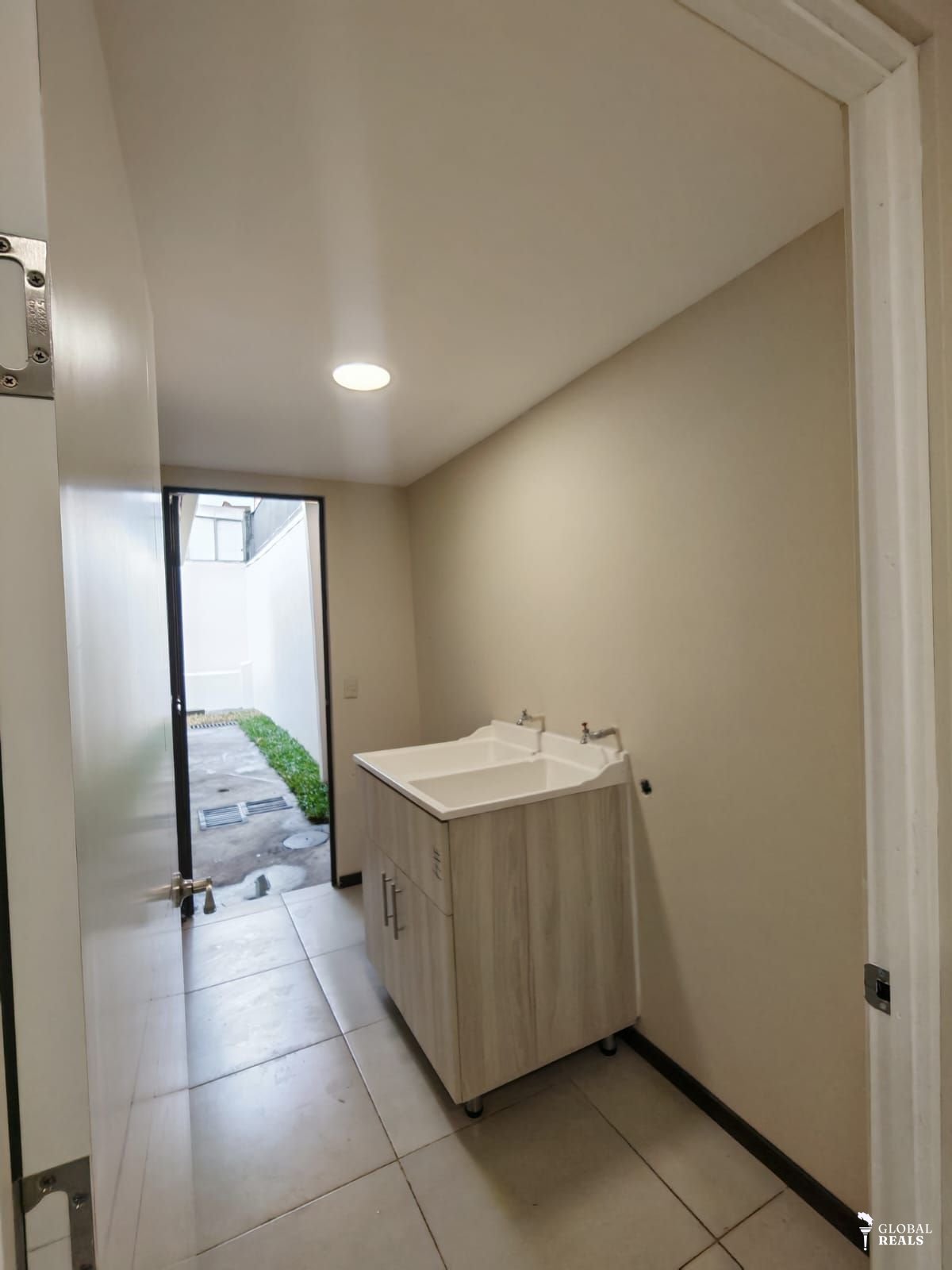 Venta Casa remodelada en Curridabat