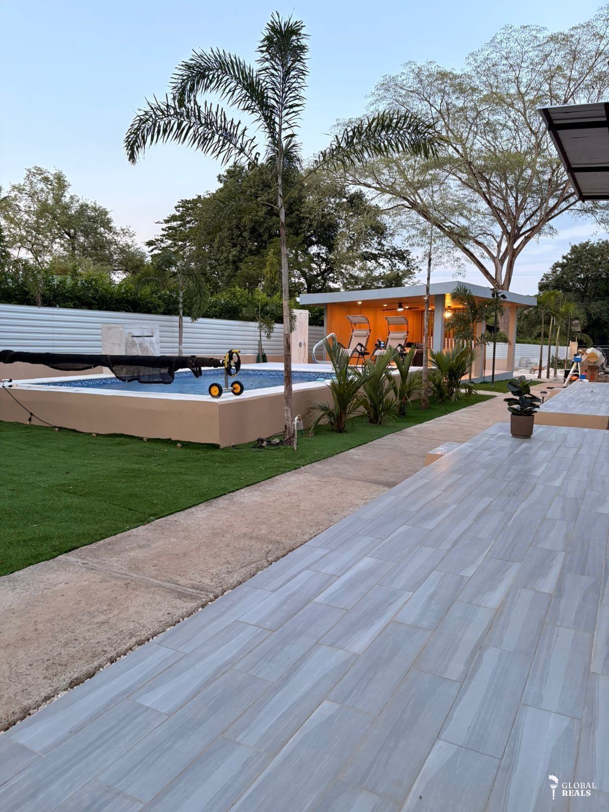 VENTA DE PROPIEDAD CON DOMOS DE LUJO Y VILLA- SANTA CRUZ GUANACASTE