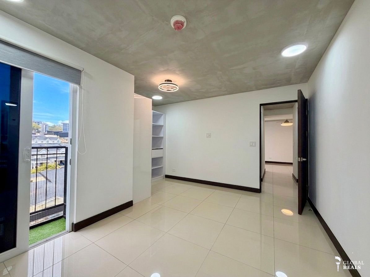 Apartamento de 3 habitaciones en venta en Condominio Khaya, Curridabat