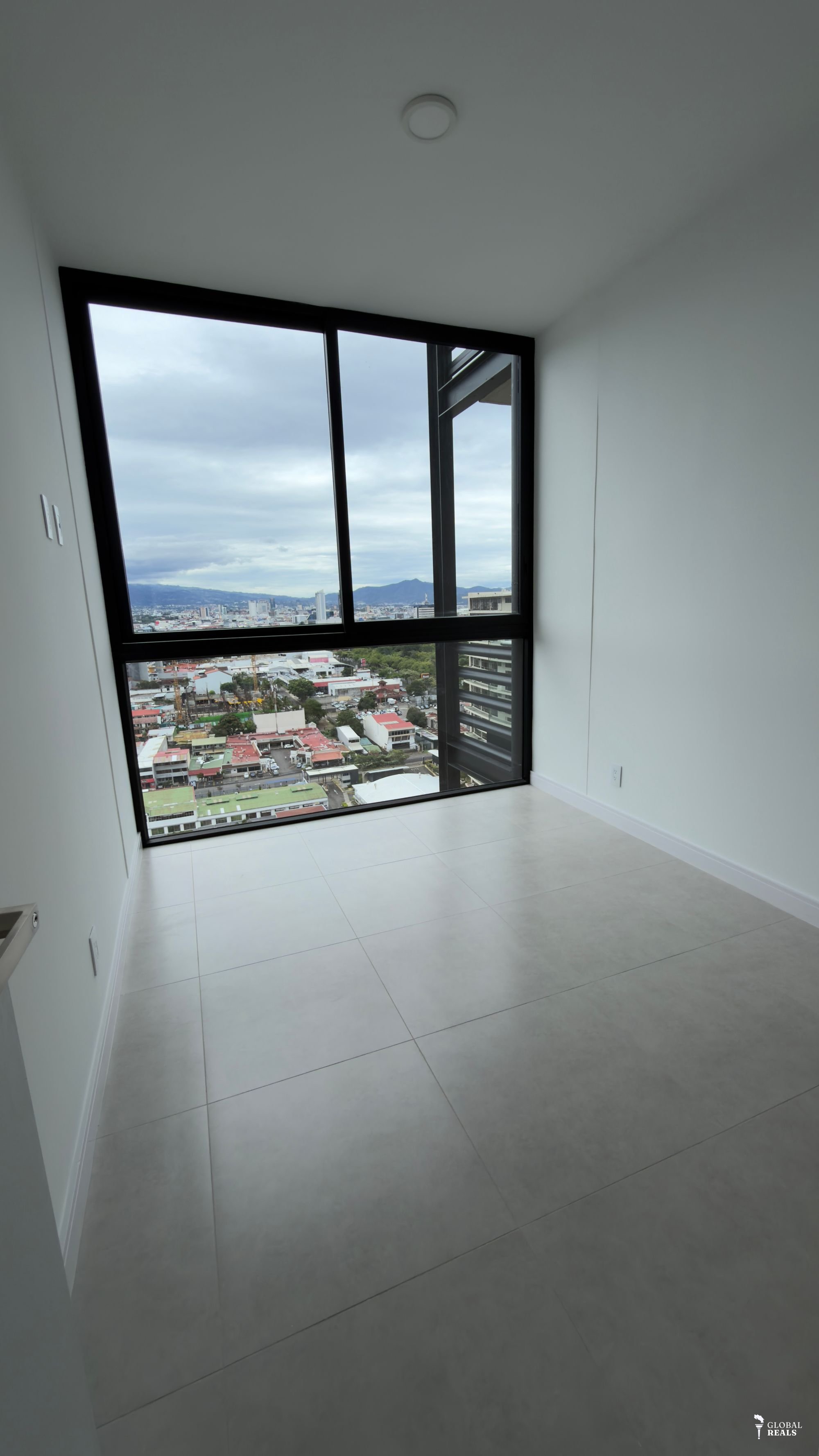 Apartamento en Alquier en la Sabana - Torre  Sky Garden