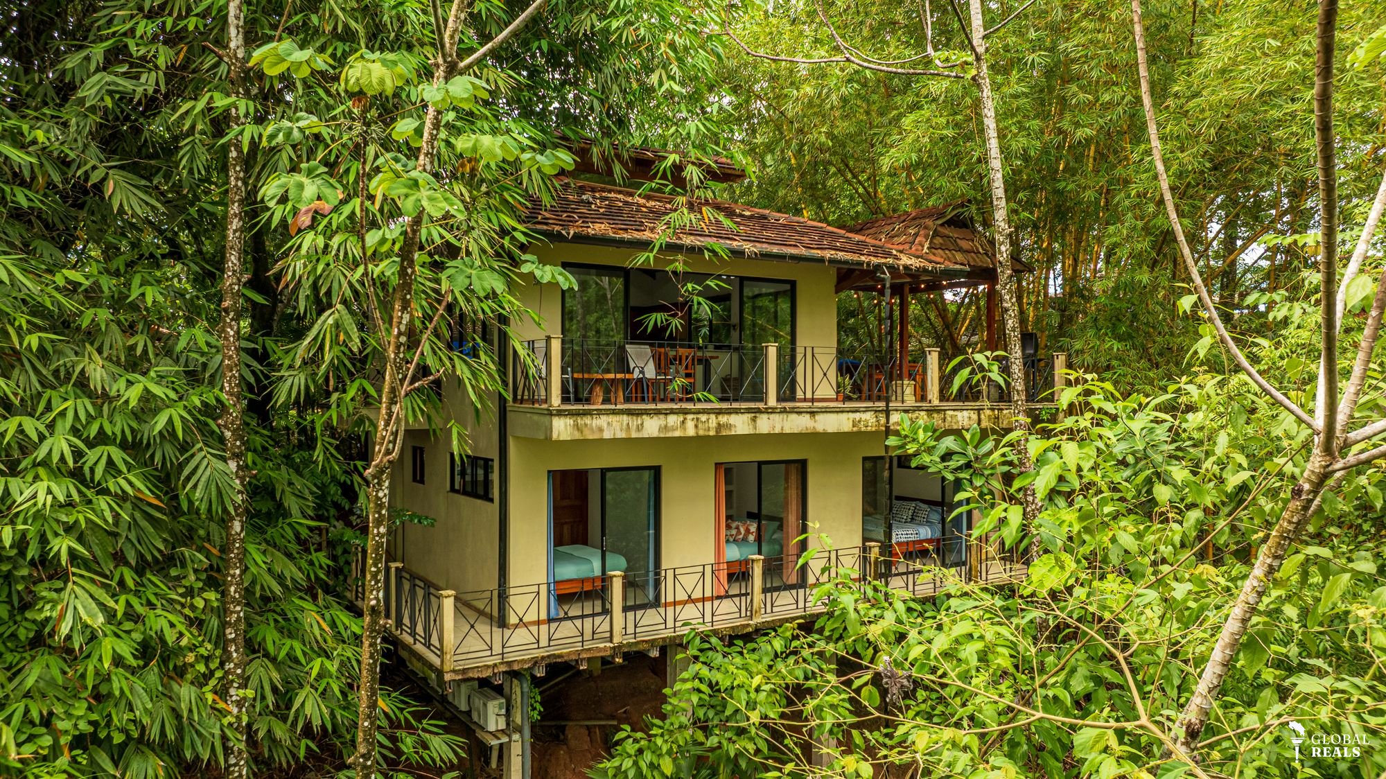 Tropical Villa in Canto del Mar | Walk to Dominicalito Beach