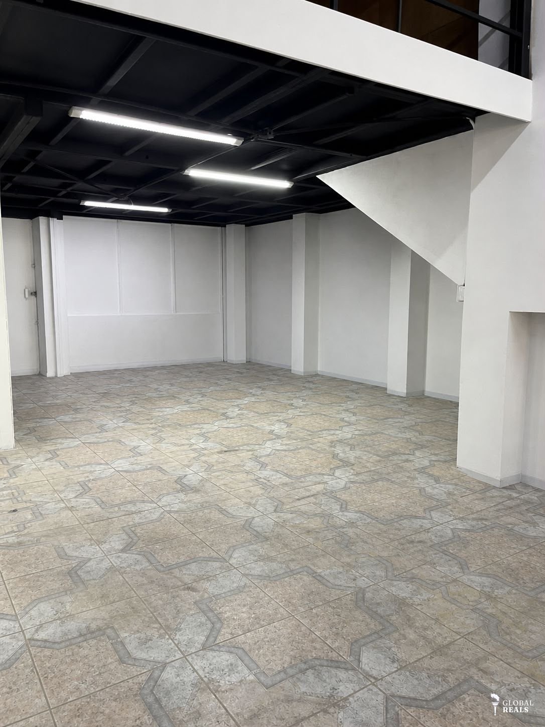 ALQUILER LOCAL COMERCIAL – SANTA ANA – SOBRE RUTA 27 - #165AE