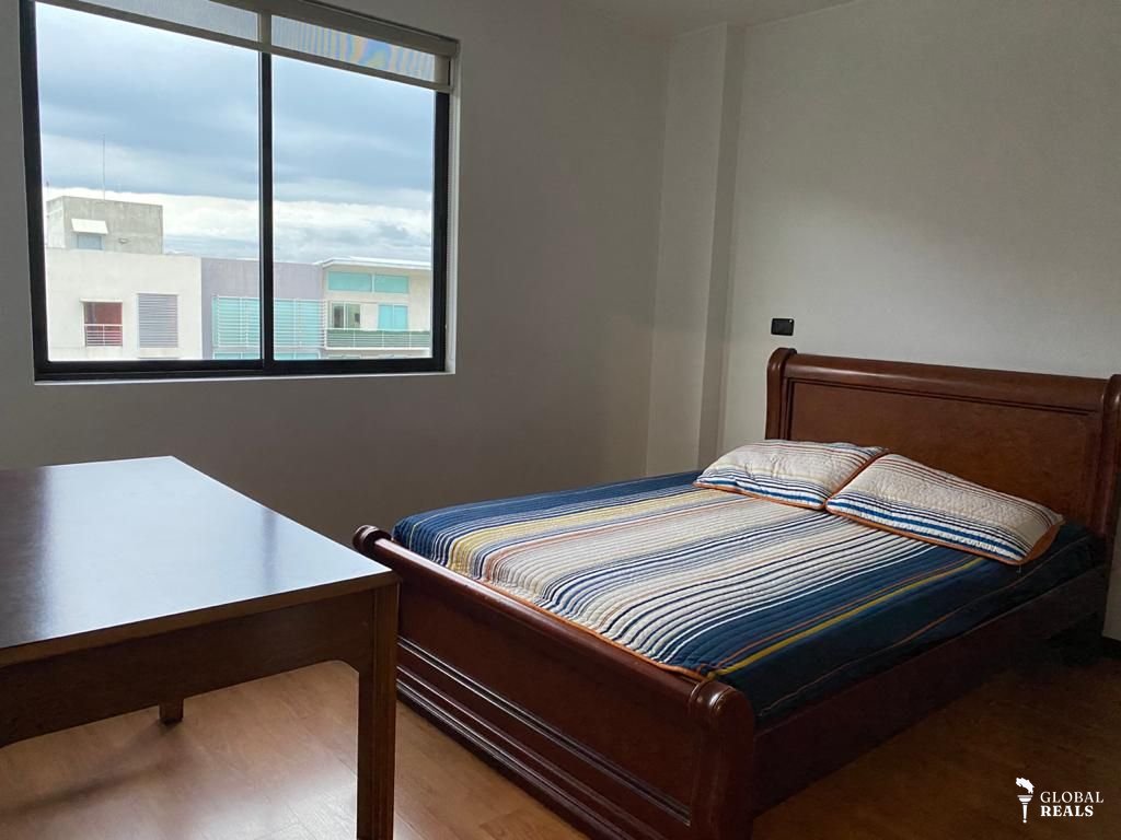#215GR VENTA APARTAMENTO AMUEBLADO – ESCAZÚ, TREJOS MONTEALEGRE