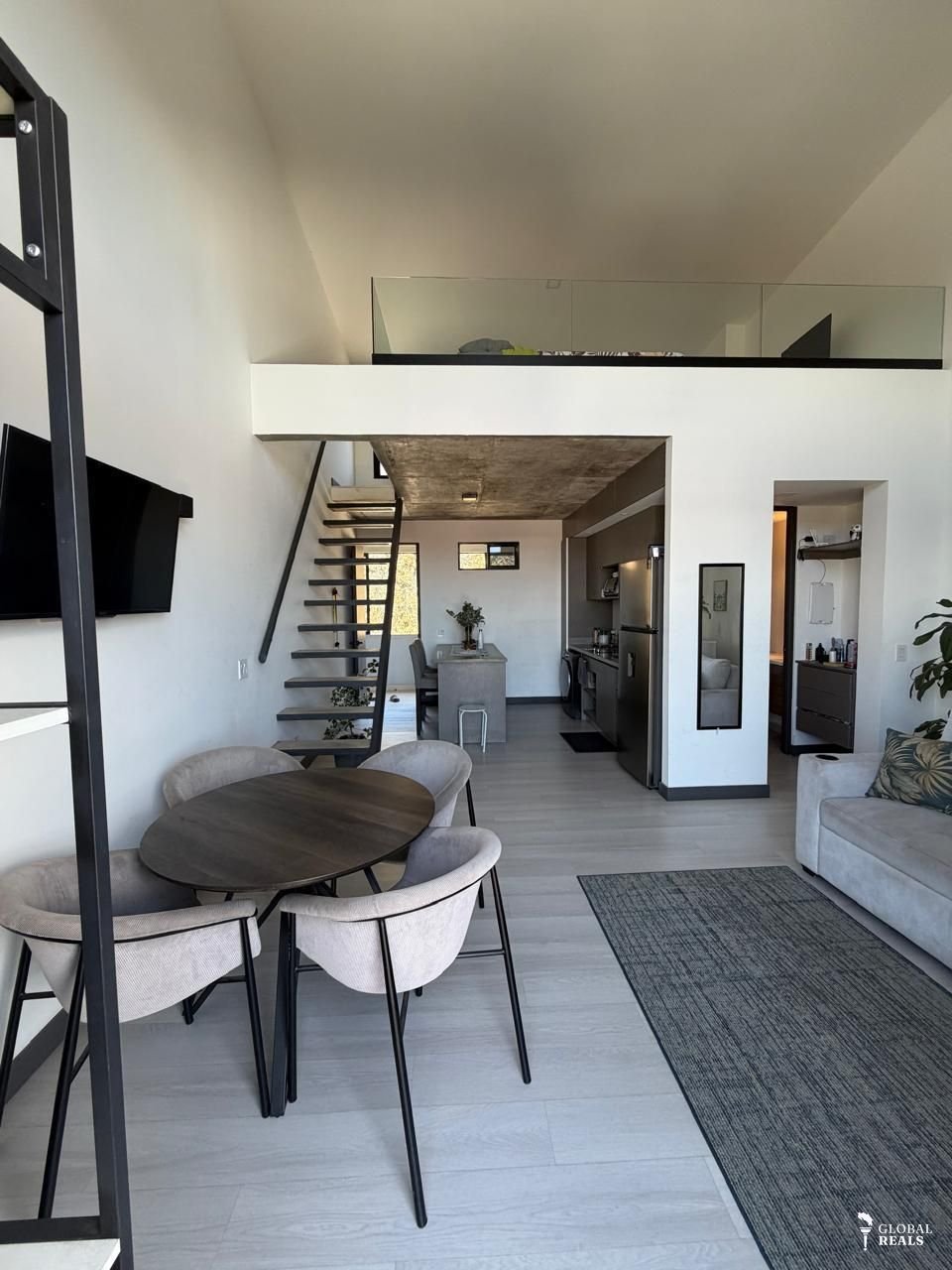 LOFT DE LUJO EN POZOS DE SANTA ANA AMUEBLADO– VENTA O ALQUILER - ID139