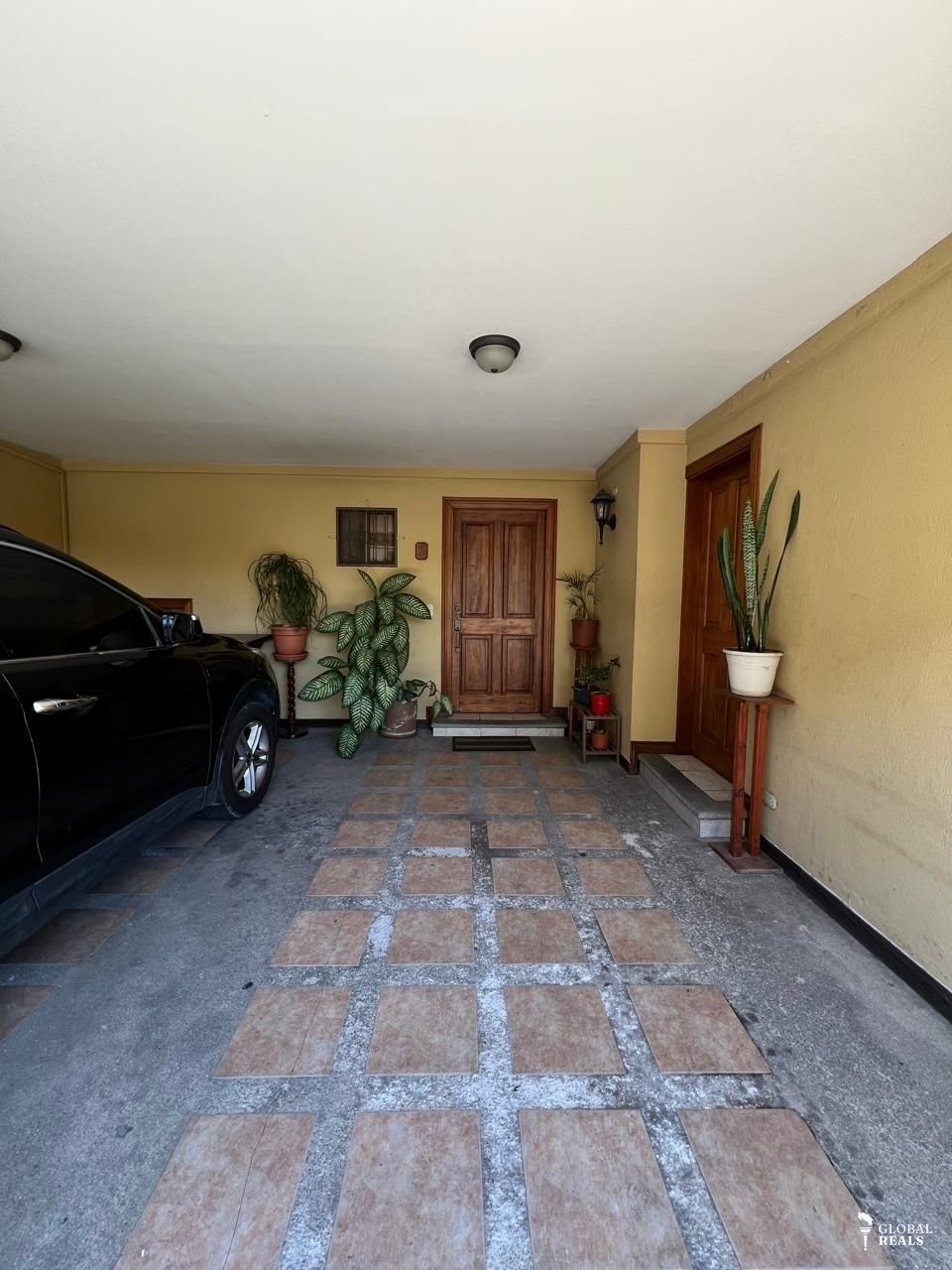 VENTA DE CASA TREJOS MONTEALEGRE – ESCAZÚ - ID72