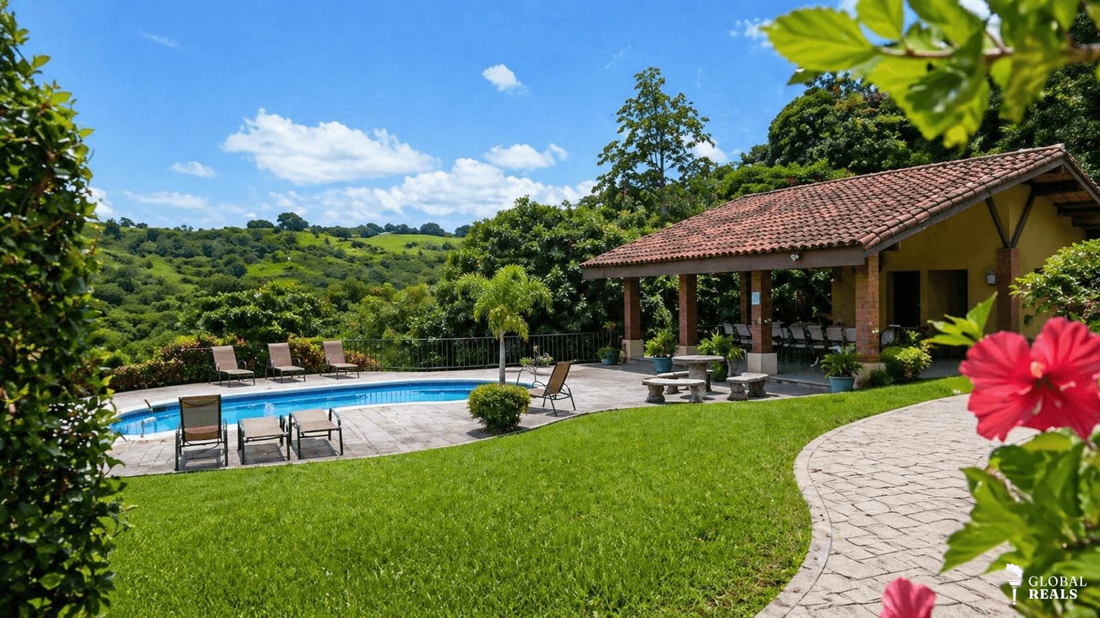 VENTA LOTE EN RESIDENCIAL – GUÁCIMA ALAJUELA - ID104