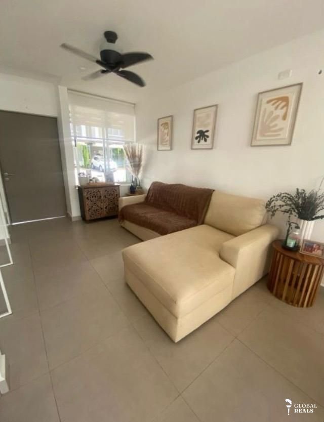 ALQUILER CASA EN CONDOMINIO – SANTA ANA, PIEDADES - ID157YL