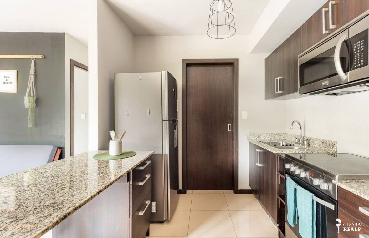 SE ALQUILA O SE VENDE APARTAMENTO – SANTA ANA, RÍO ORO - #180JN