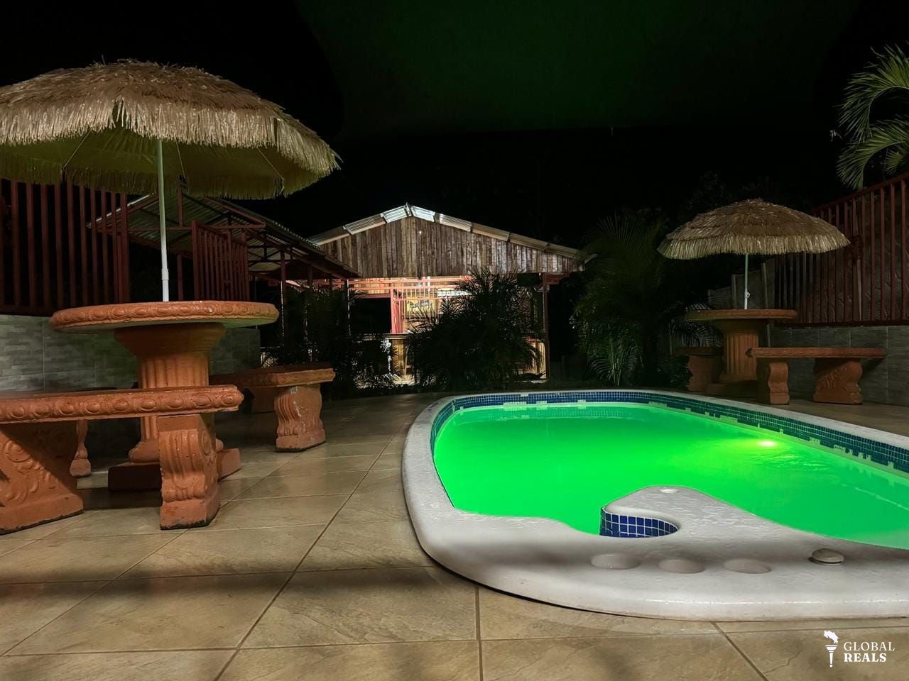 HOSTEL en Venta