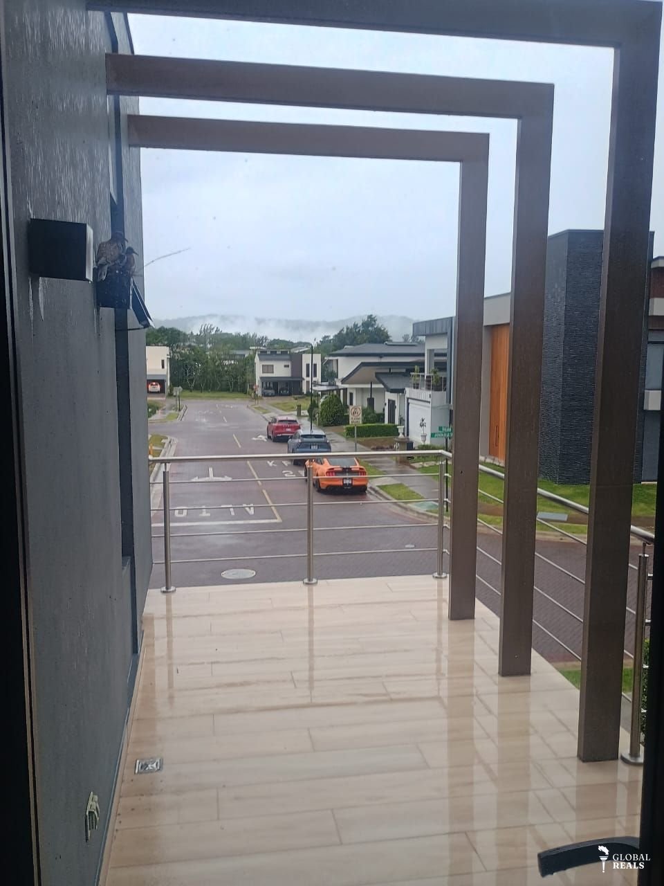 Condominio Las Mesetas, Los Reyes