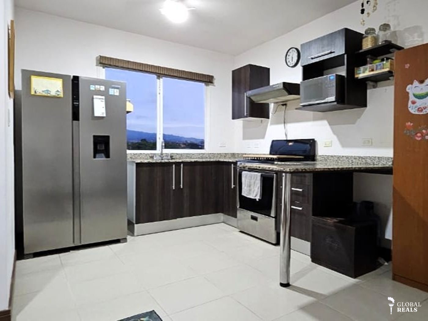 Venta de Precioso Apartamento en Torre en Tibás