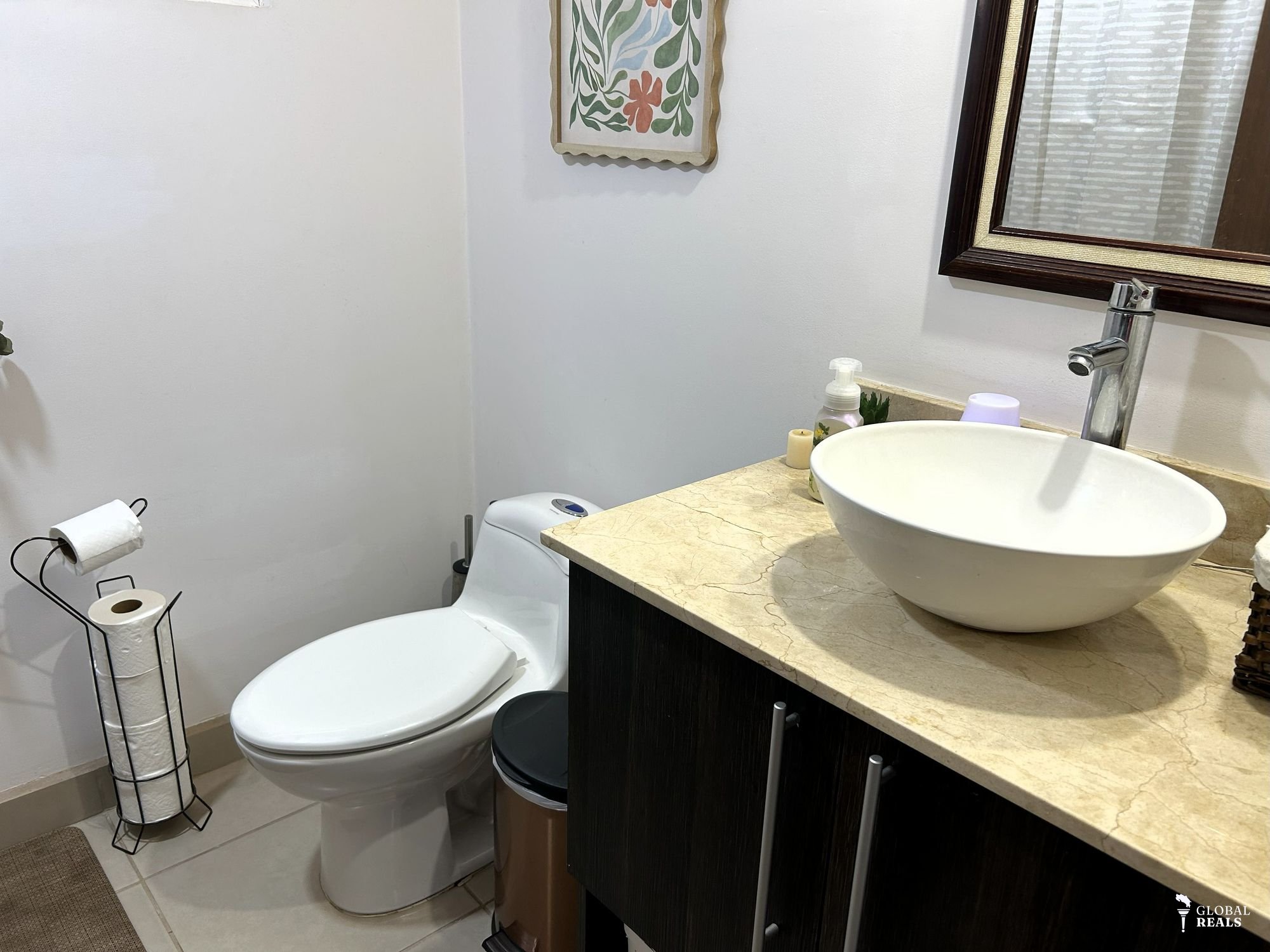 Venta de Precioso Apartamento en Torre en Tibás