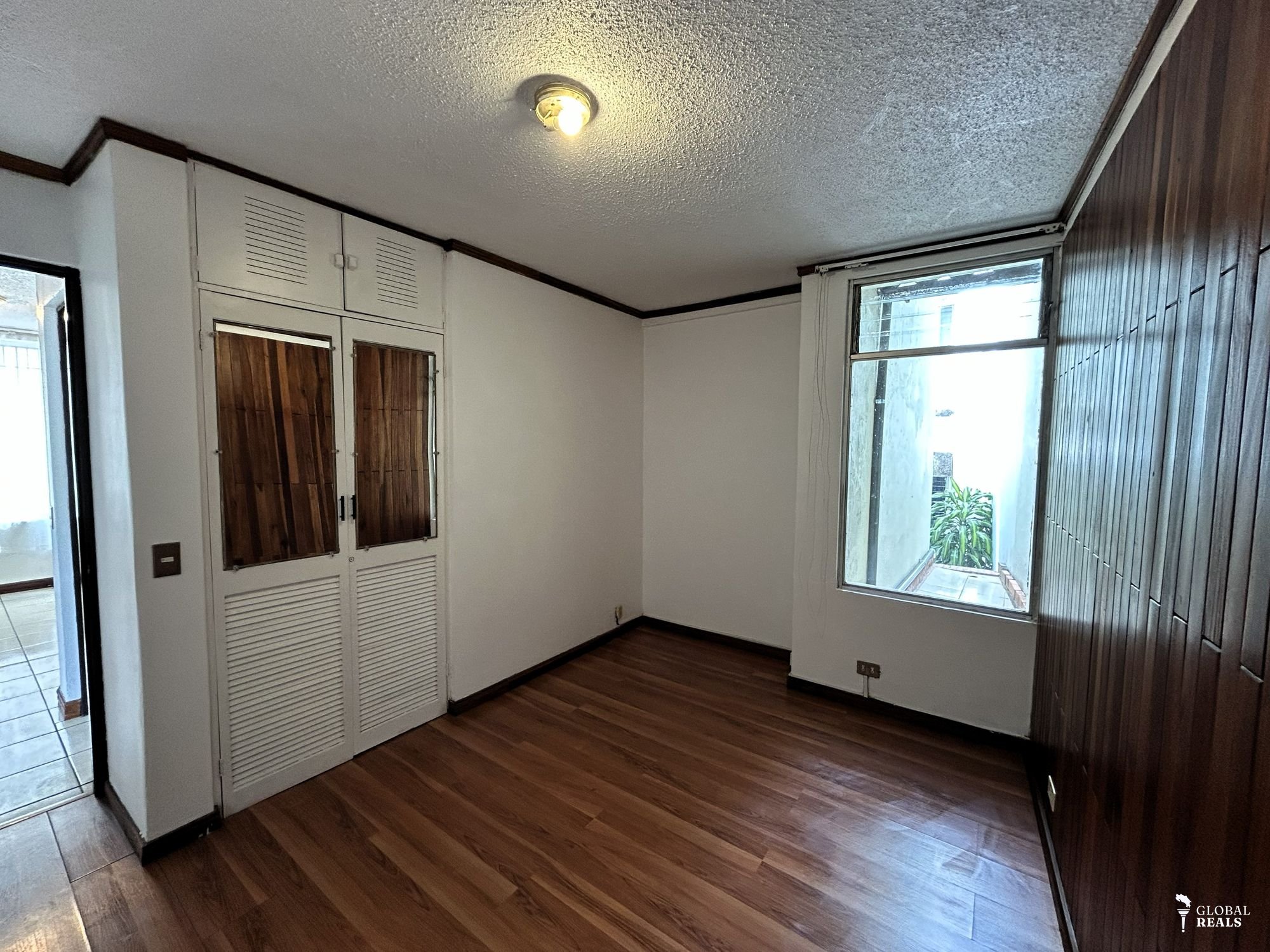 Alquiler de Amplio Apartamento en Barrio Dent