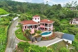 Ocean View Octagon House, una mansión ubicada en las colinas de San Ramón