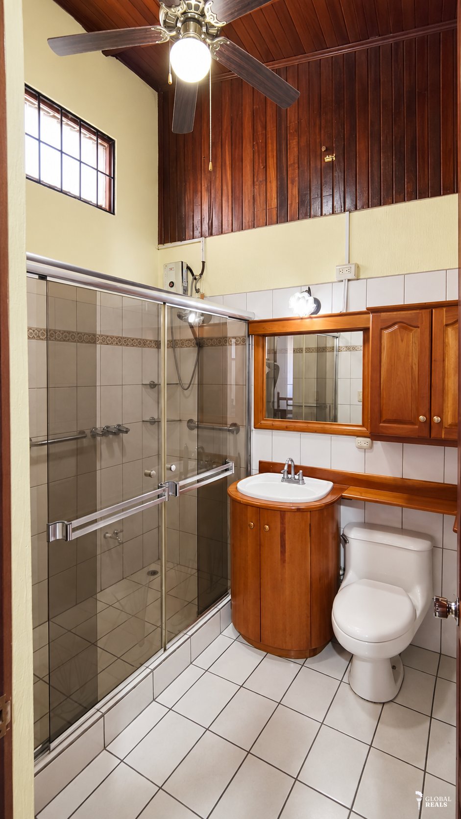 NUEVO PRECIO | Casa en Liberia Centro | 296 m² | 2 suites principales