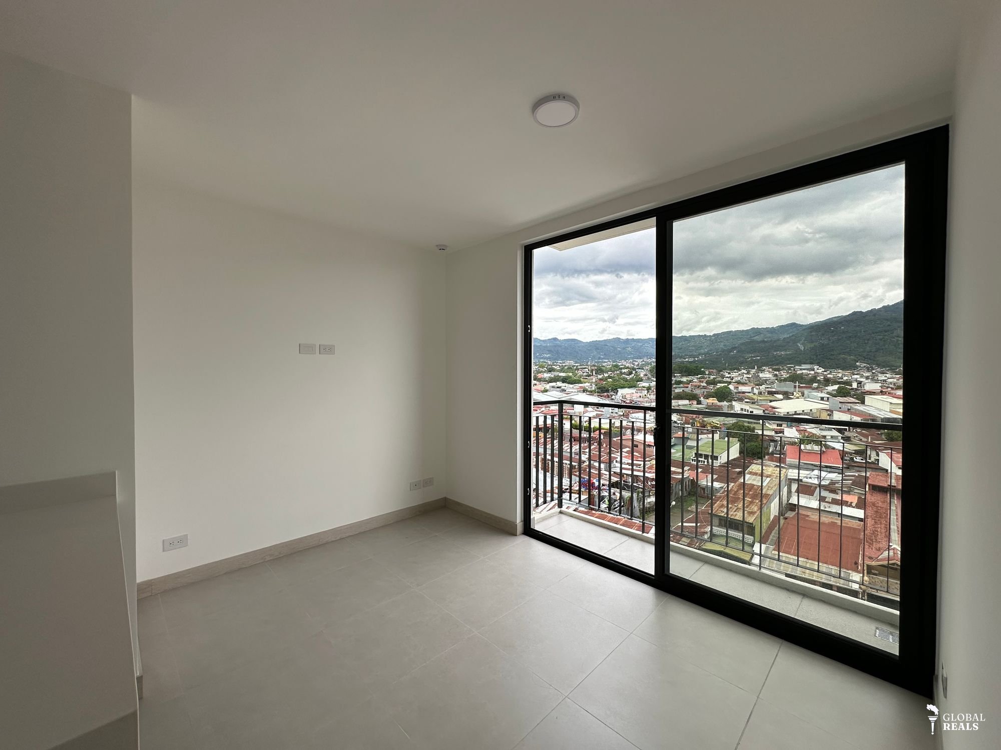 SkyHouse Paso Ancho | Piso 12 | Modelo Boreal | Oportunidad $125K