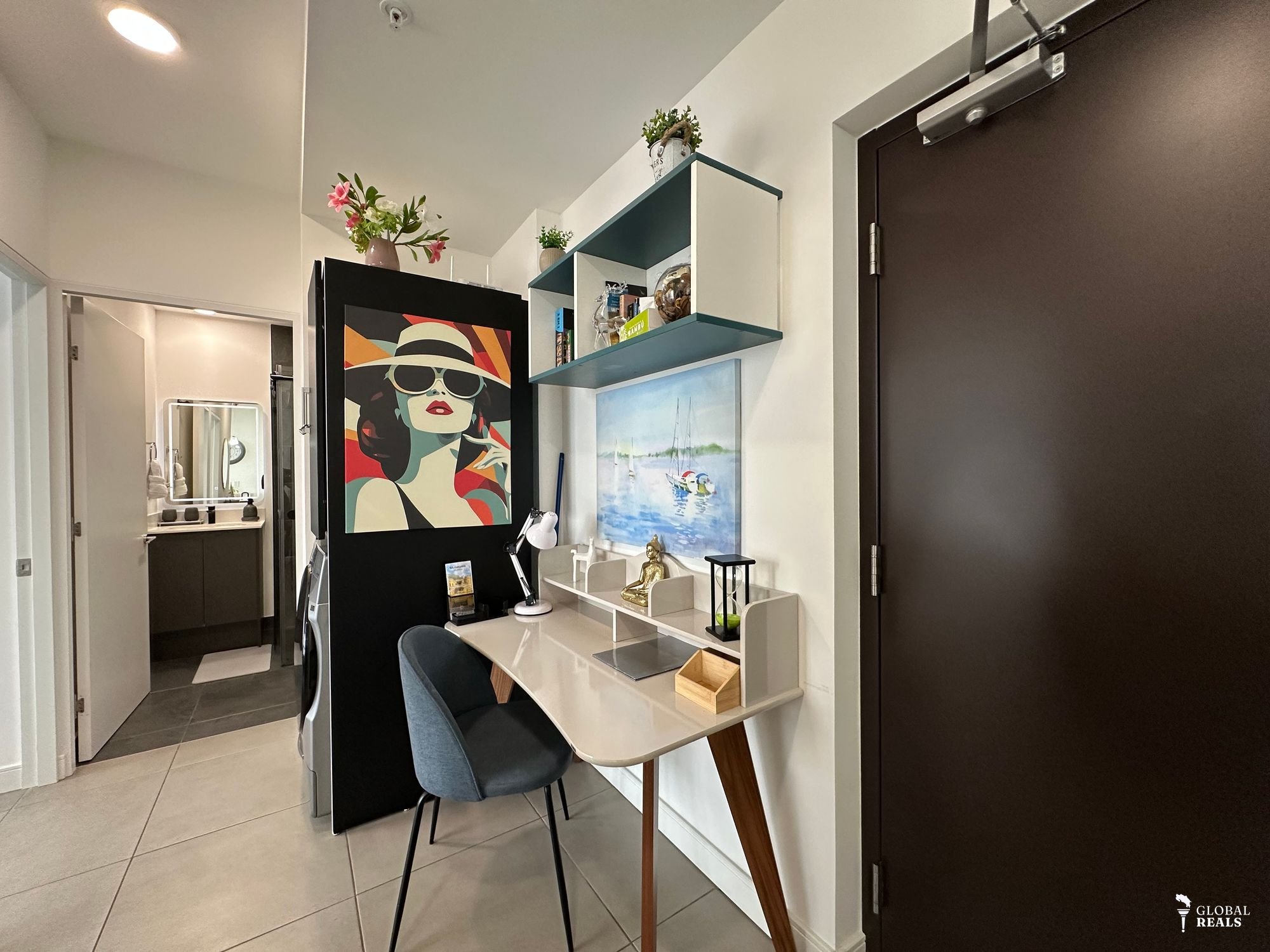 BÖ Escalante | 2 Hab | Amueblado | Piso 10 | Parqueo | $1,550