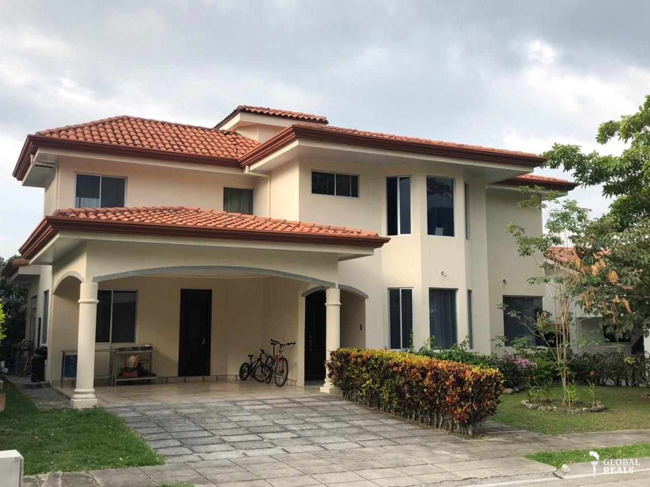 Casa de lujo en Santa Ana