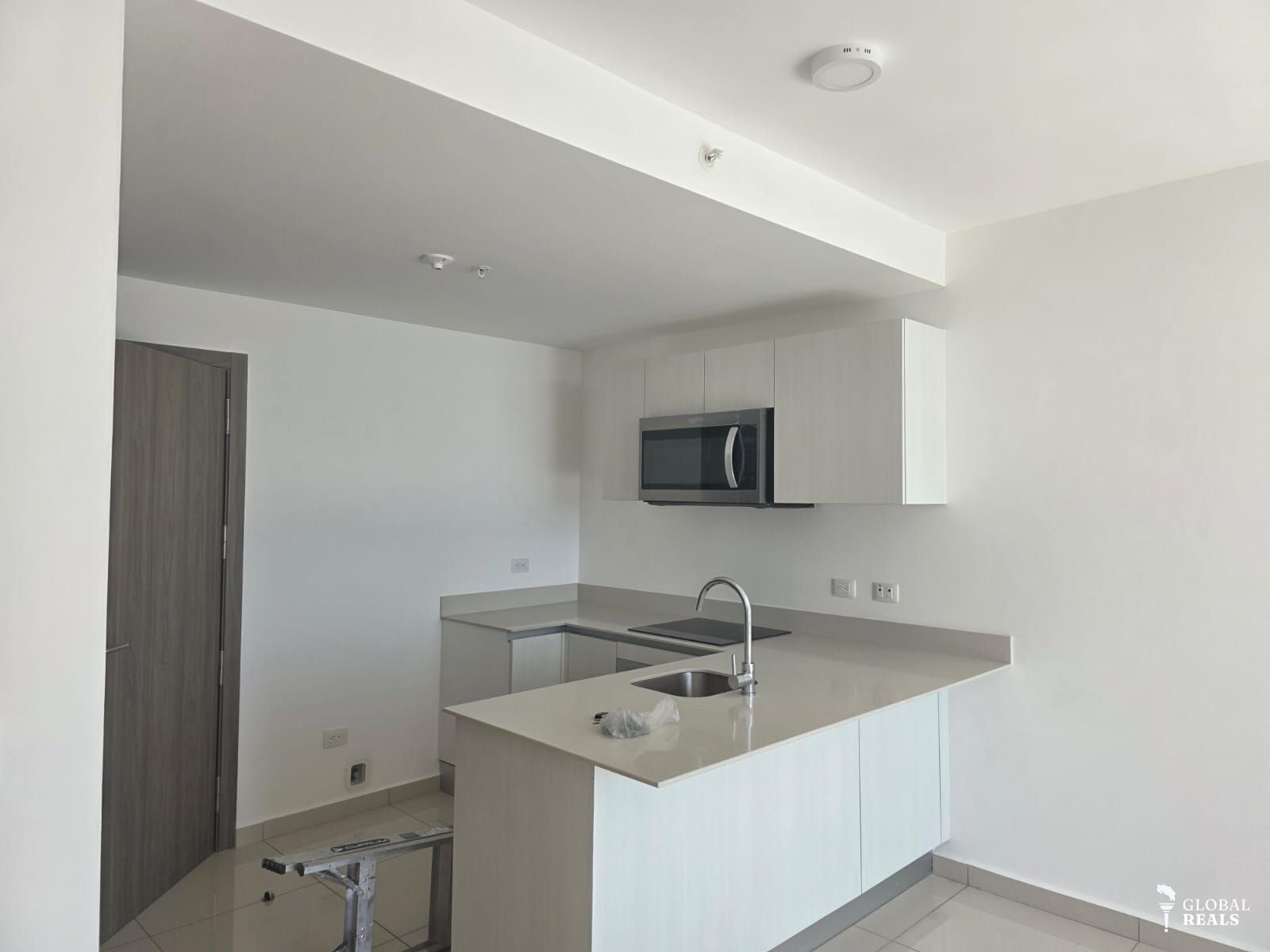 🏠 Se alquila apartamento en Piso 4 Club Residencial Bambú Rivera - Cinco Esquinas🏠