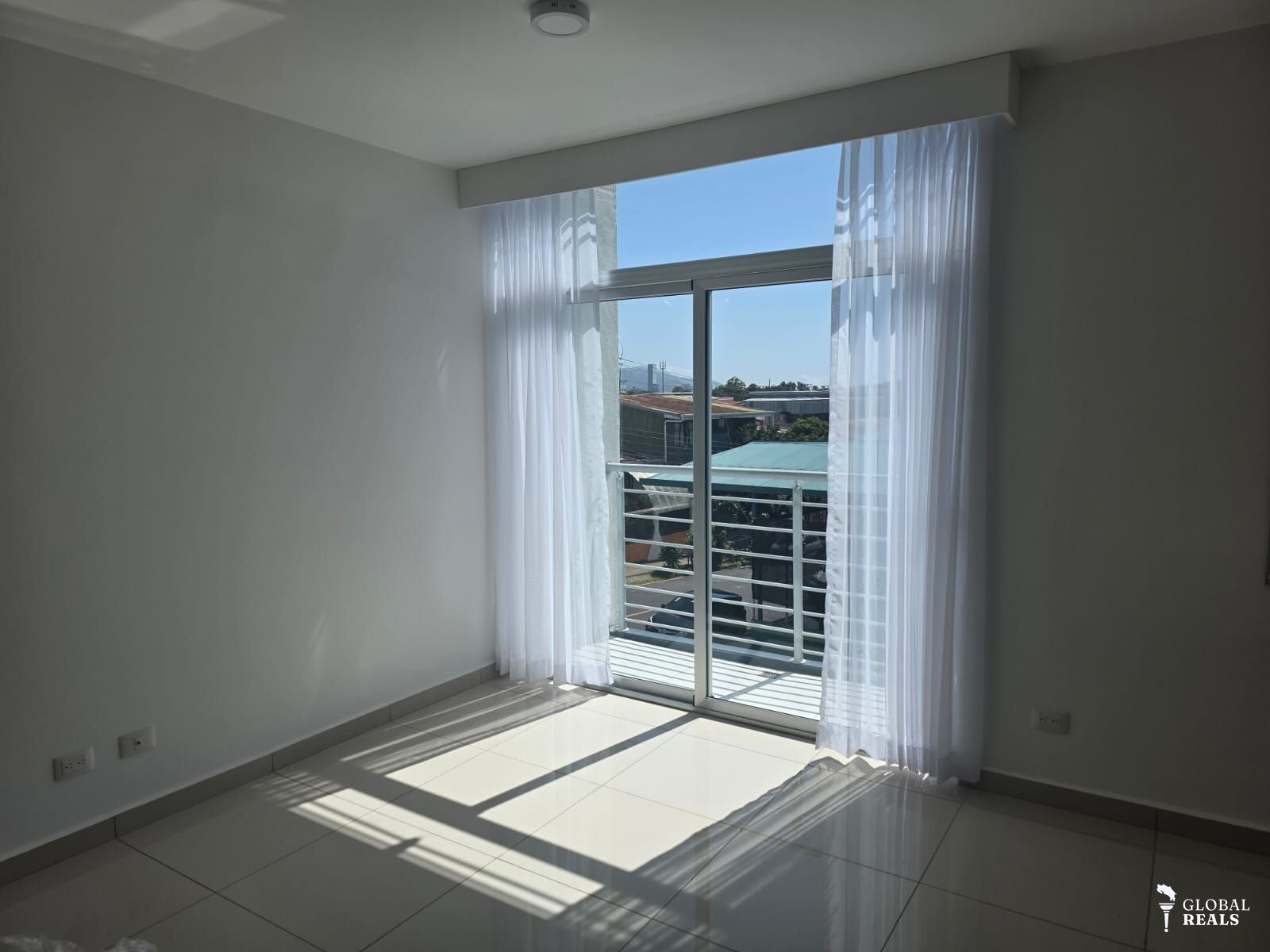🏠 Se alquila apartamento en Piso 4 Club Residencial Bambú Rivera - Cinco Esquinas🏠