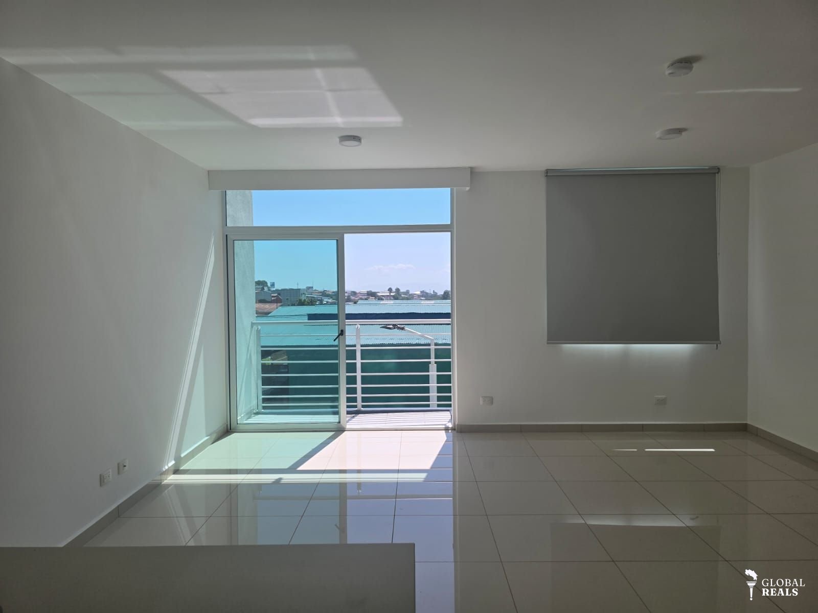 🏠 Se alquila apartamento en Piso 4 Club Residencial Bambú Rivera - Cinco Esquinas🏠
