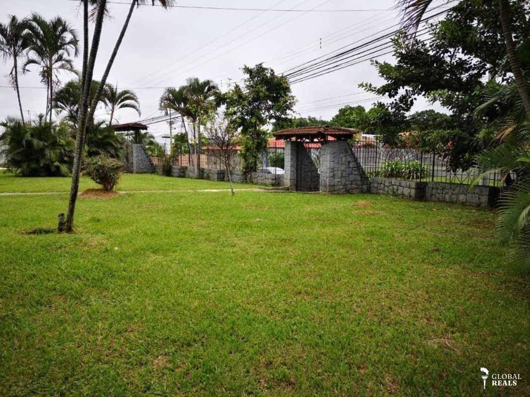 🏠 Amplia propiedad con casa, con uso de suelo mixto en San Joaquín de Flores, Heredia 🏠