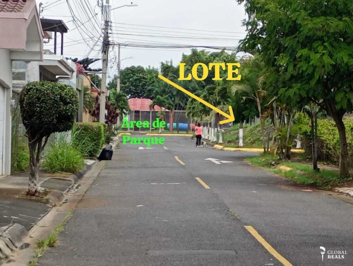 🏠 Venta de lote de 381 m², en Heredia San Francisco 🏠